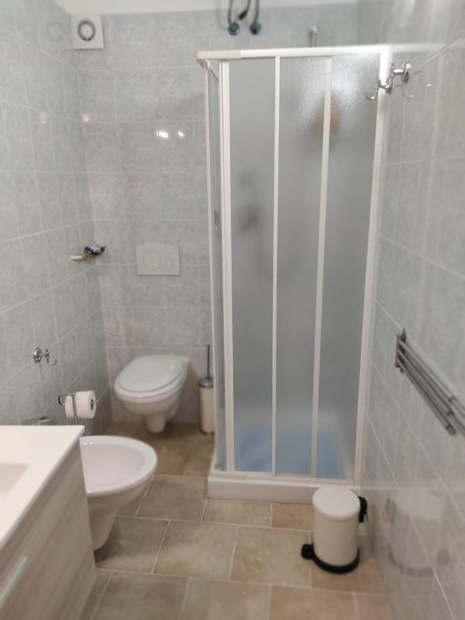 Casa Jo Bed & Breakfast Bari Bagian luar foto